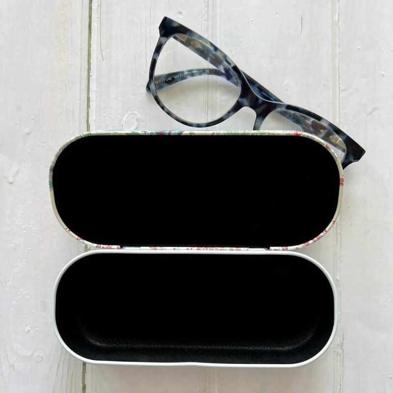 Sanderson Foraging Glasses Case image number 5